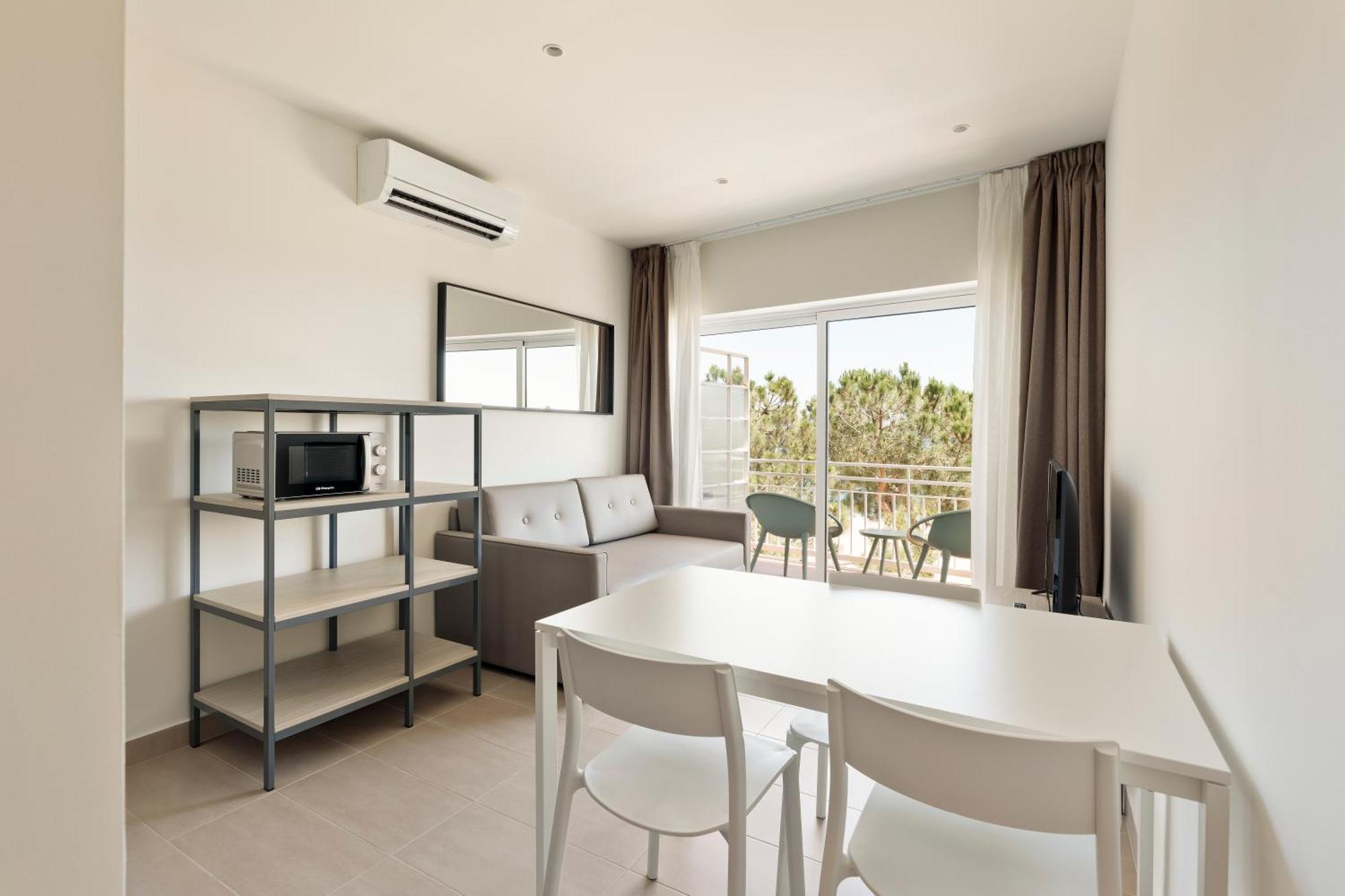 Aparthotel Xic Кастел Пладжа де Аро Екстериор снимка