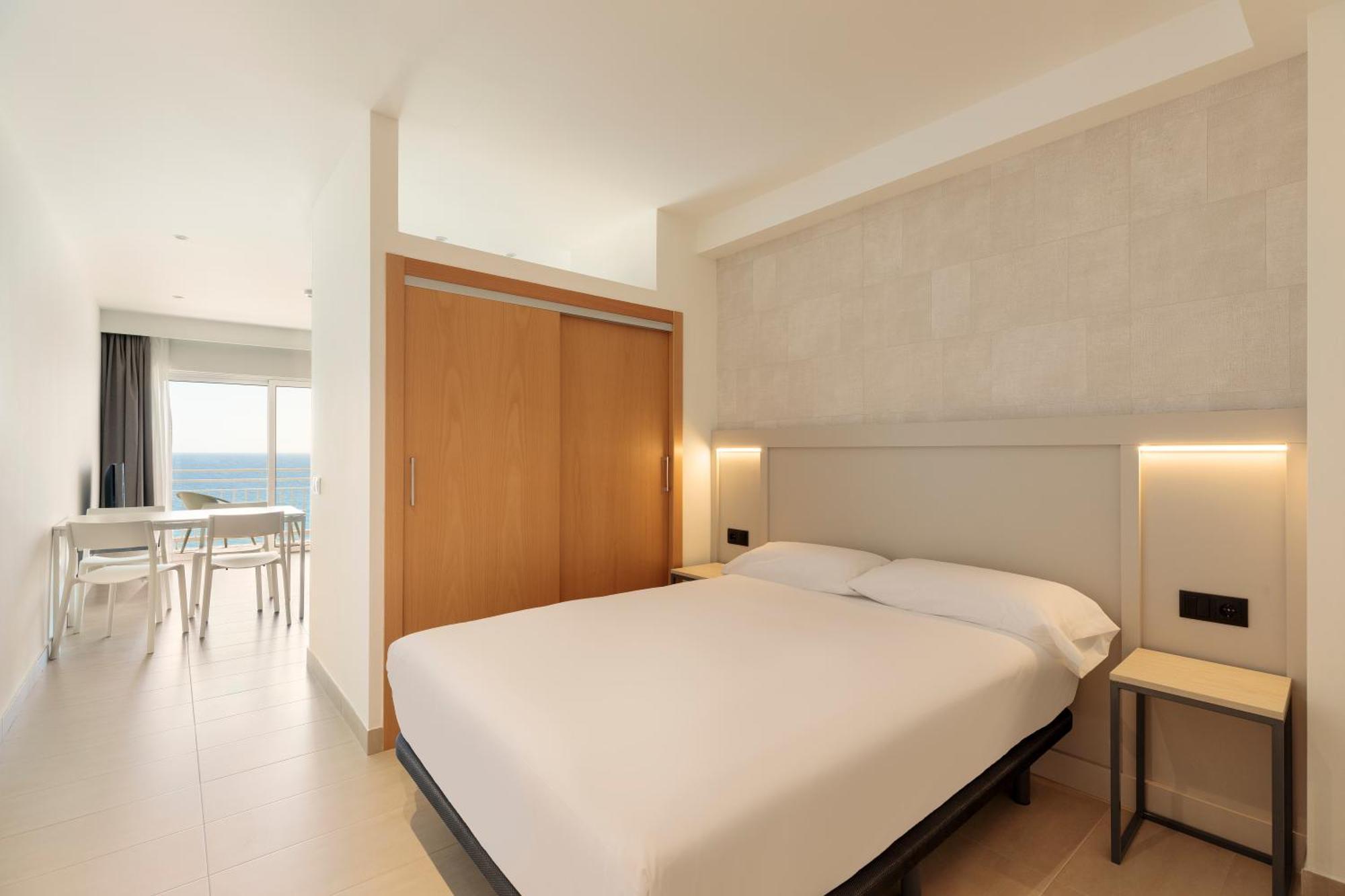 Aparthotel Xic Кастел Пладжа де Аро Екстериор снимка