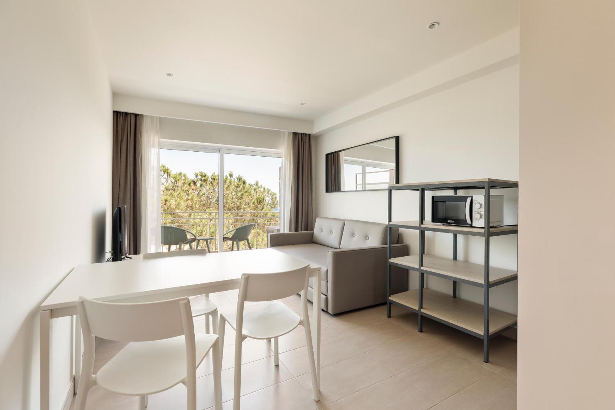 Aparthotel Xic Кастел Пладжа де Аро Екстериор снимка