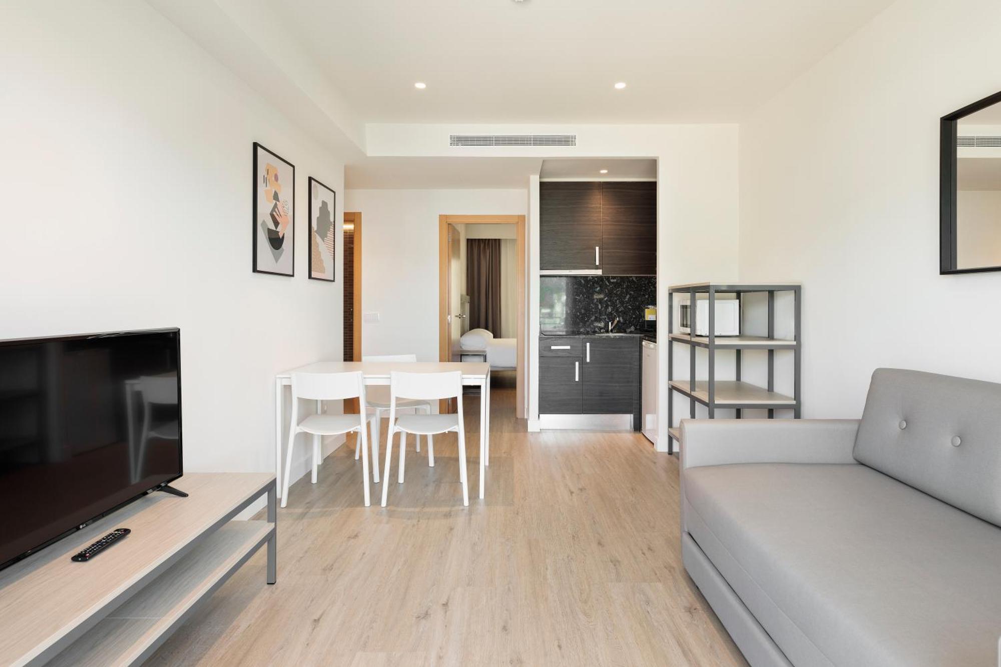 Aparthotel Xic Кастел Пладжа де Аро Екстериор снимка