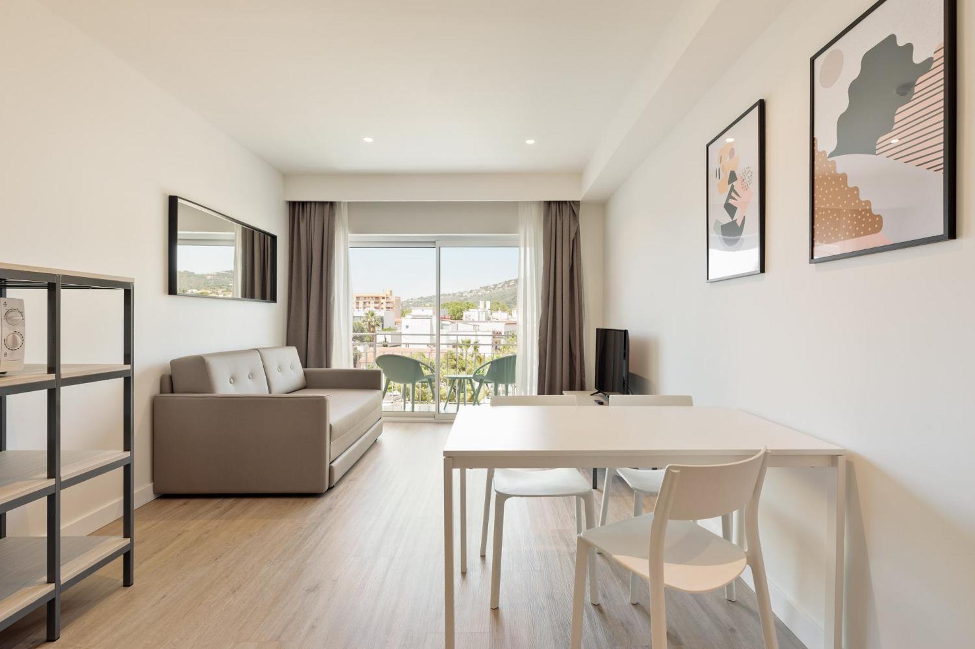 Aparthotel Xic Кастел Пладжа де Аро Екстериор снимка